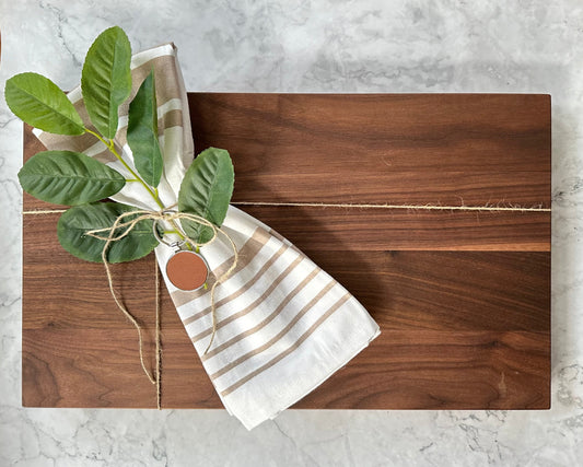 Walnut Cutting/Charcuterie Board 12x20x1.5"
