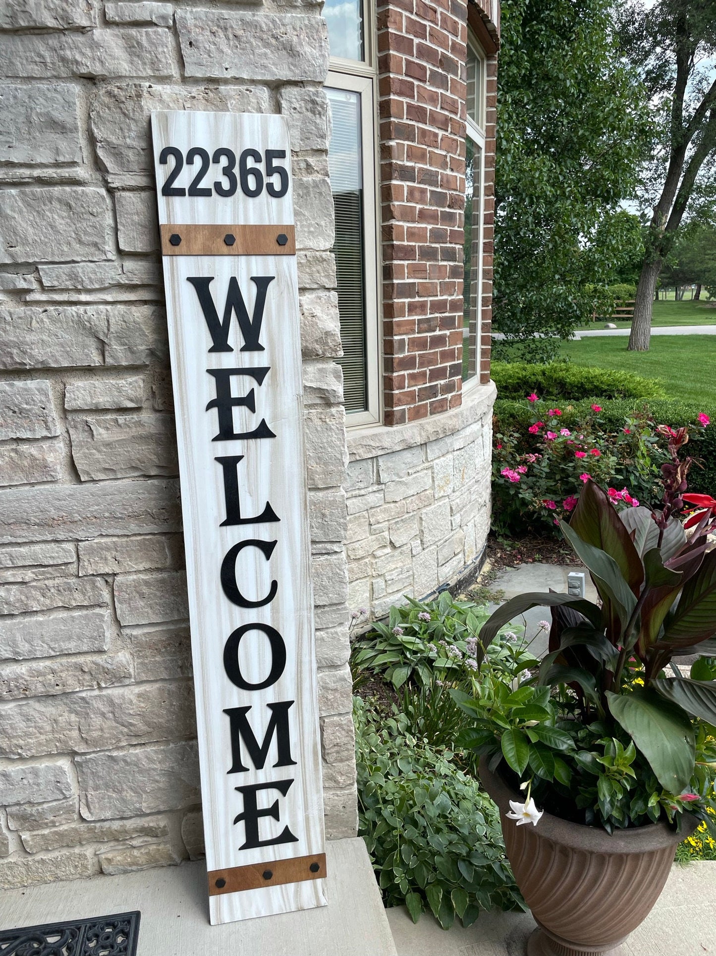 Barrel Style Porch Sign with Optional Address Number