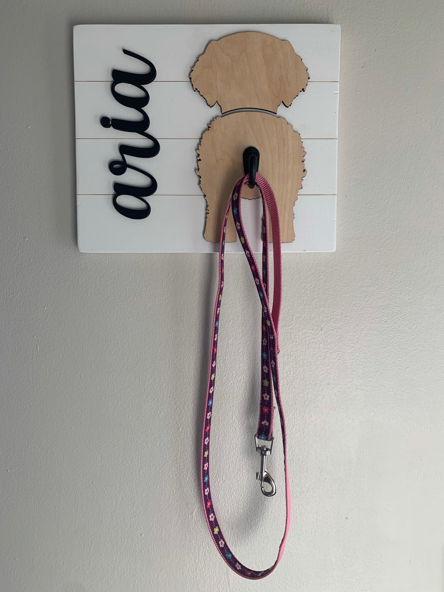 Dog Leash Holder with Custom Silhouette and Name